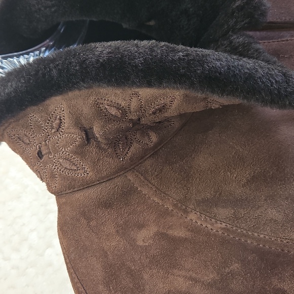 Chocolate Brown Suede Shearling Women's Coat Knee Length VTG Sz 6 Luxurious - Picture 4 of 11